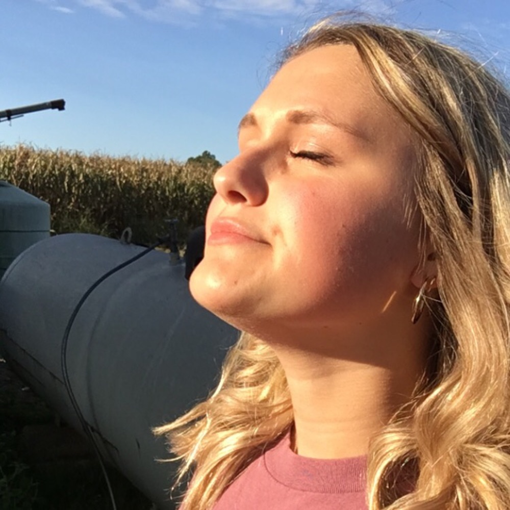 Meet your Posher, Baylee